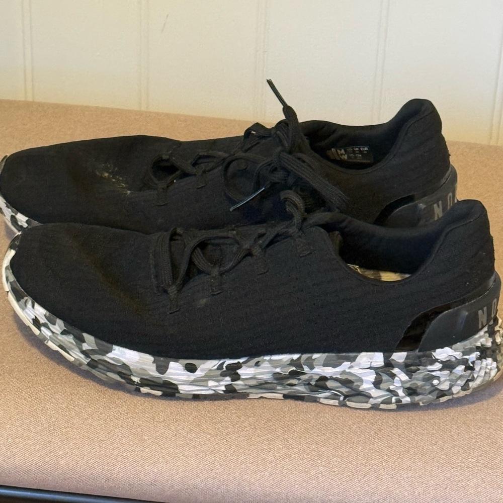 NOBULL Black Sneakers with Camouflage Sole